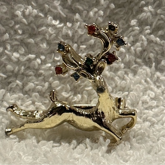 Jewelry - Vintage Gold Tone Reindeer Brooch Rhinestone Antlers Christmas